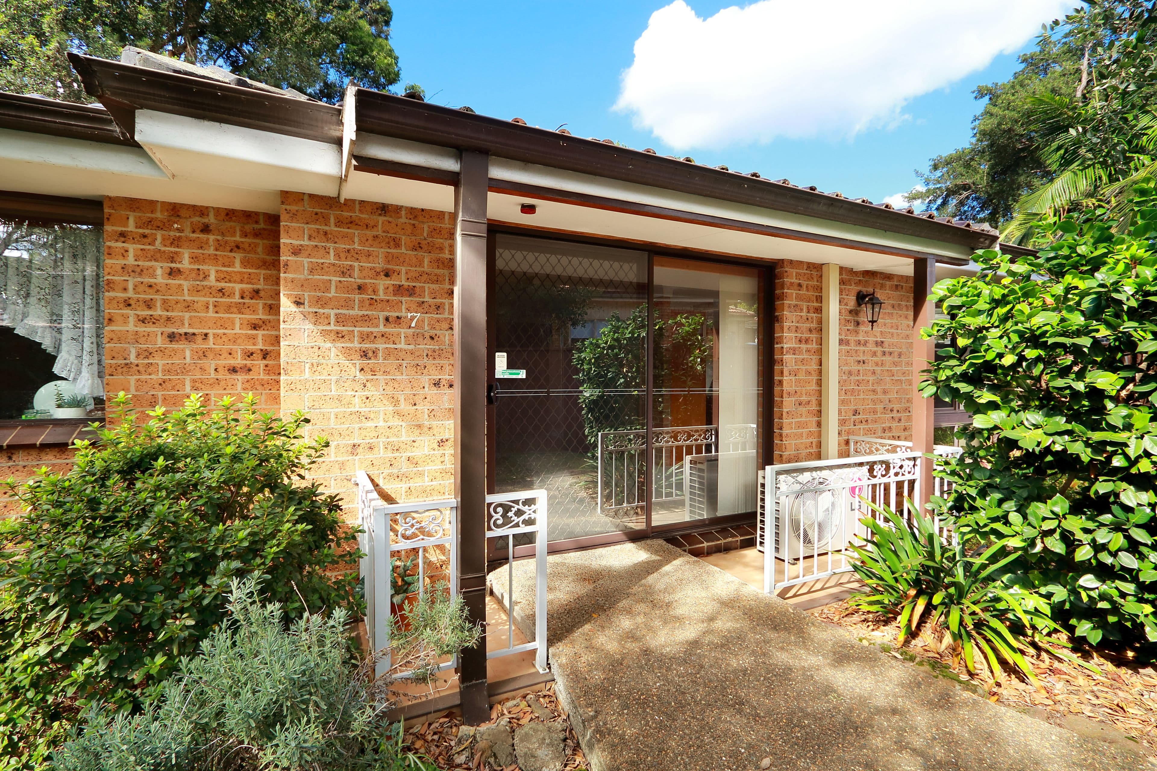 880 Forest Road, Peakhurst NSW 2210, Peakhurst - Thumbnail 6
