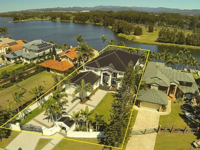 2 St Martin Place, CLEAR ISLAND WATERS QLD 4226, Clear Island Waters - Image 1