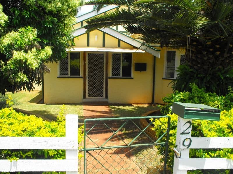 29 Carinya Street, KINGAROY QLD 4610, Kingaroy - Thumbnail 2