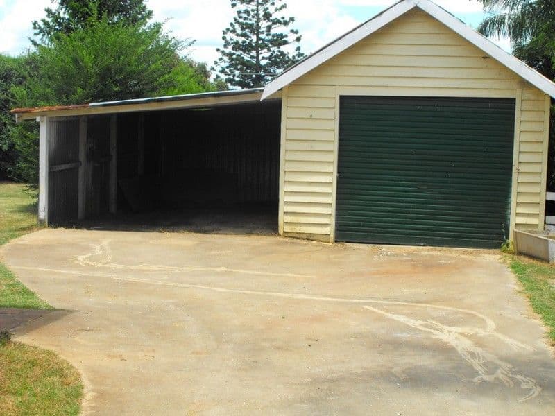 29 Carinya Street, KINGAROY QLD 4610, Kingaroy - Thumbnail 3