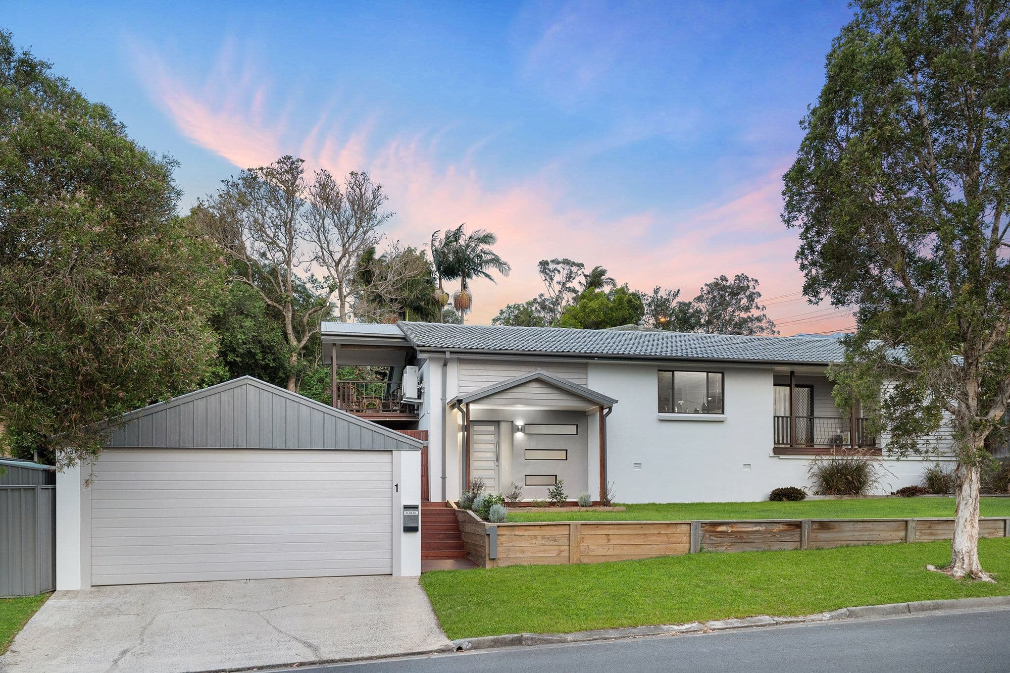 1 Bradley Street, Springwood QLD 4127, Springwood - Thumbnail 2