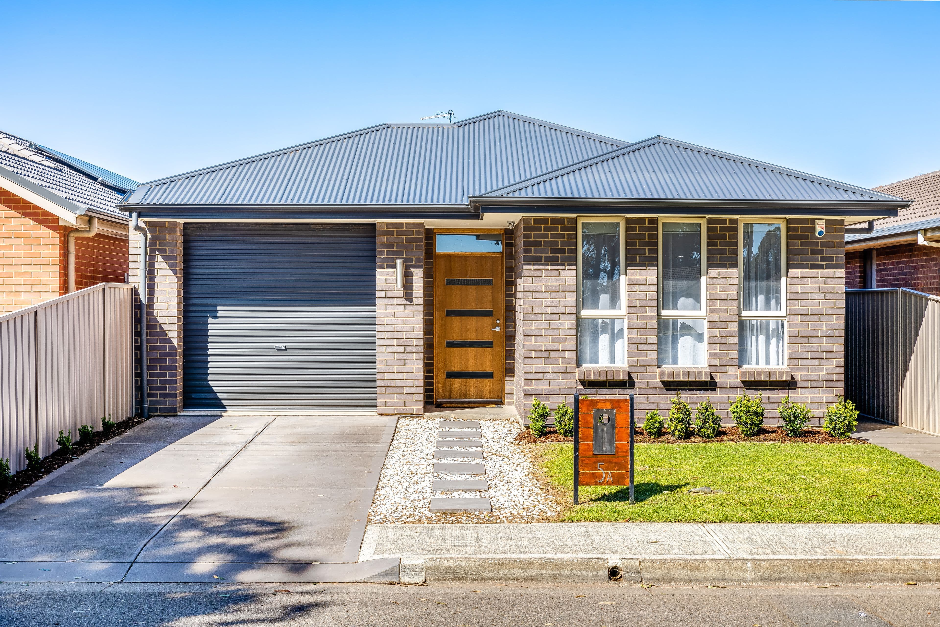 5a South Parade, Seaton SA 5023, Seaton - Image 1