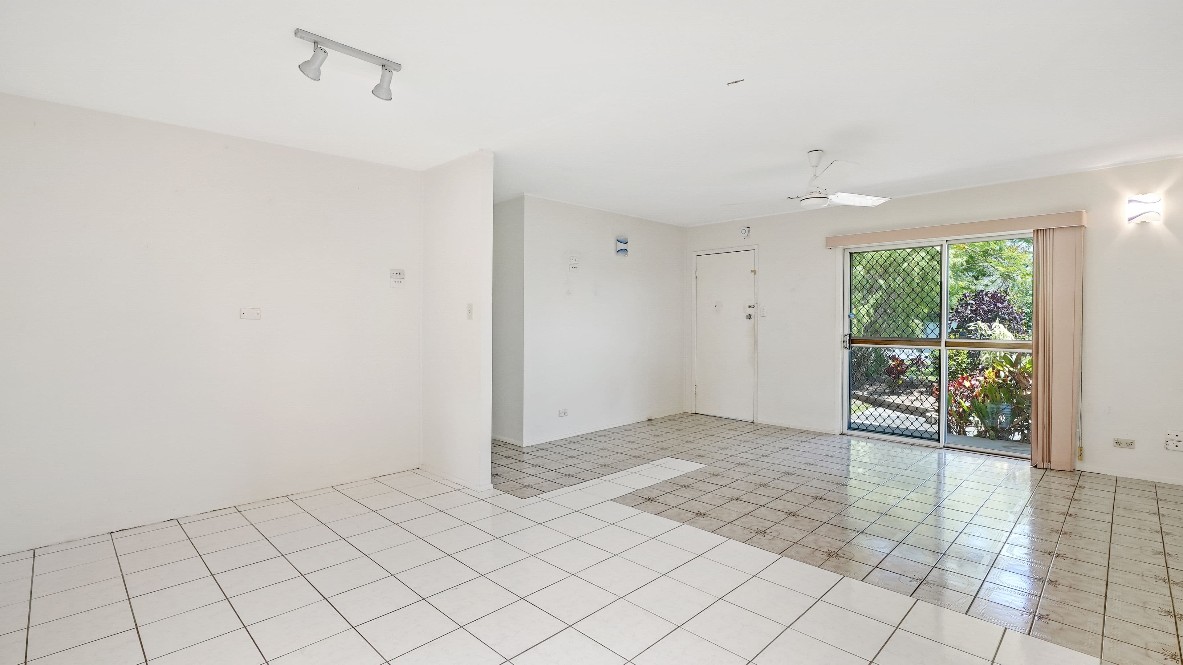 143 Toogood Road, Bayview Heights QLD 4868, Bayview Heights - Thumbnail 8
