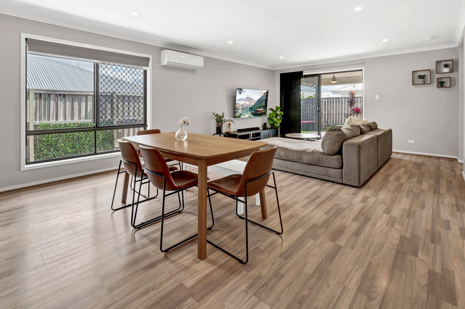 16 Longstaff Crescent, Pimpama QLD 4209, Pimpama - Thumbnail 6