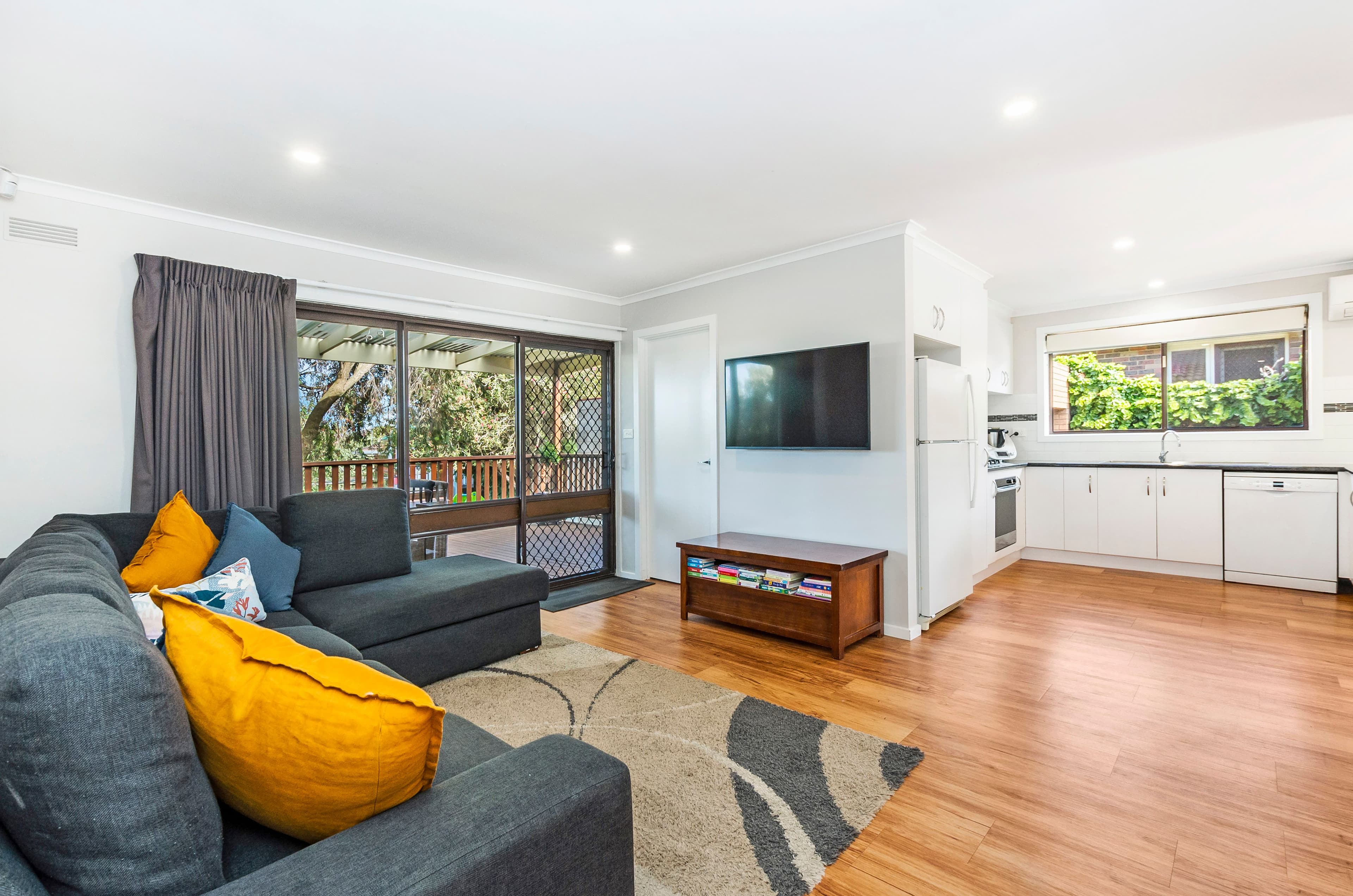 73 Garden Street, Warrnambool VIC 3280, Warrnambool - Thumbnail 2
