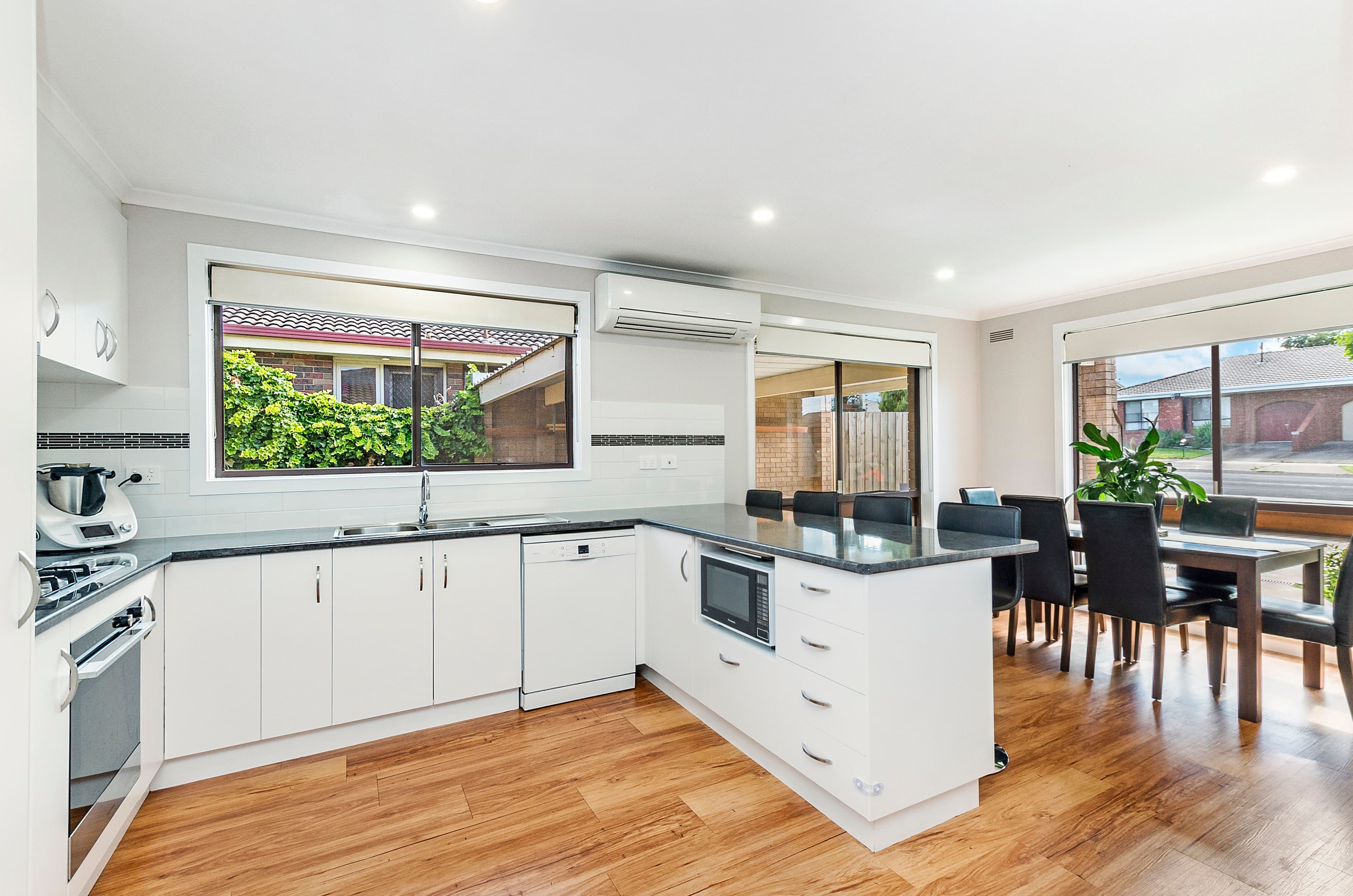 73 Garden Street, Warrnambool VIC 3280, Warrnambool - Thumbnail 3