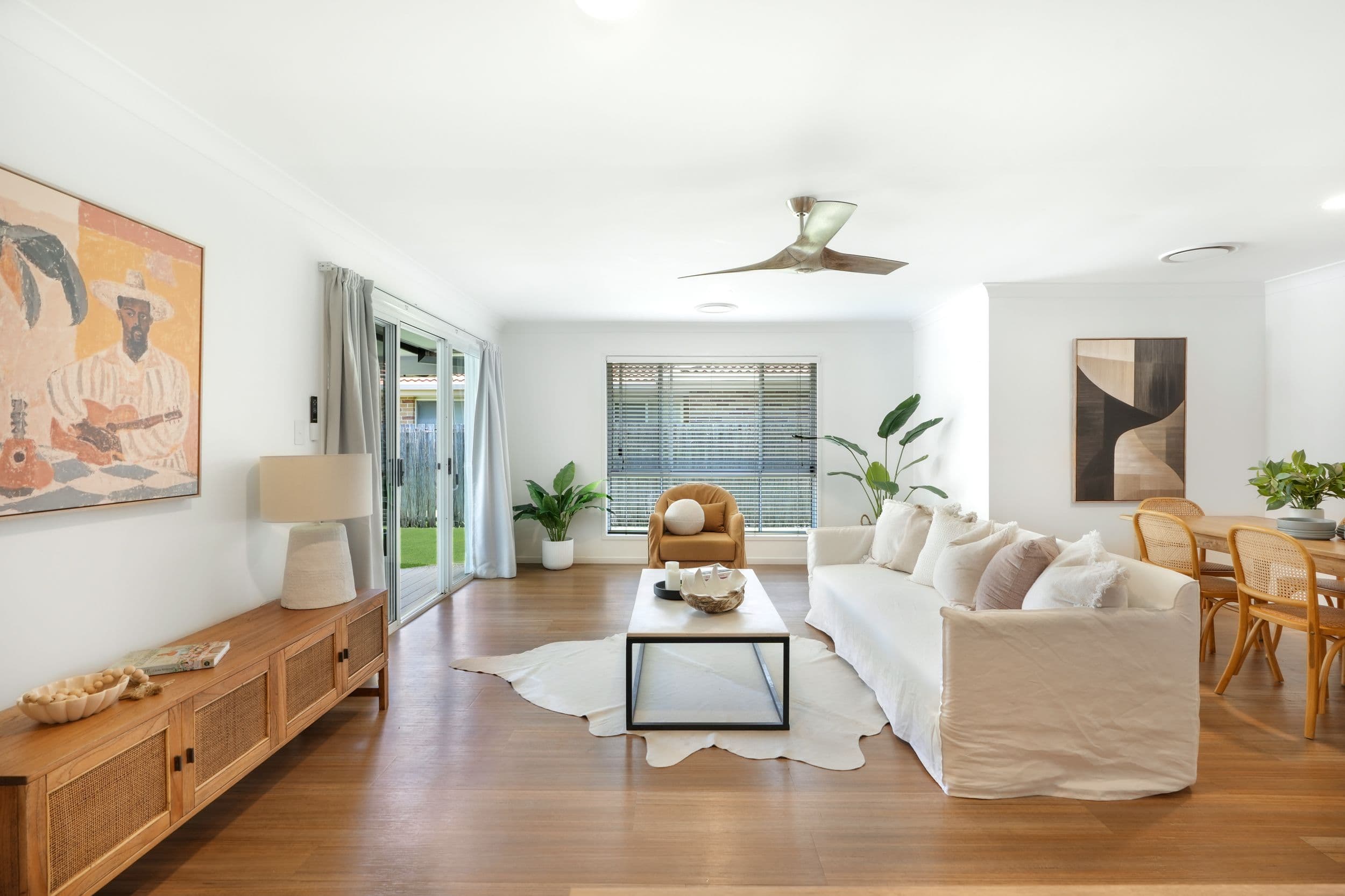 18 Nuthatch Street, Burleigh Waters QLD 4220, Burleigh Waters - Thumbnail 6