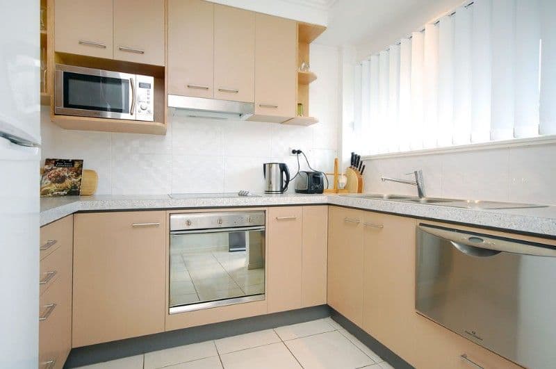 64 Warren Street, ST LUCIA QLD 4067, St Lucia - Thumbnail 3