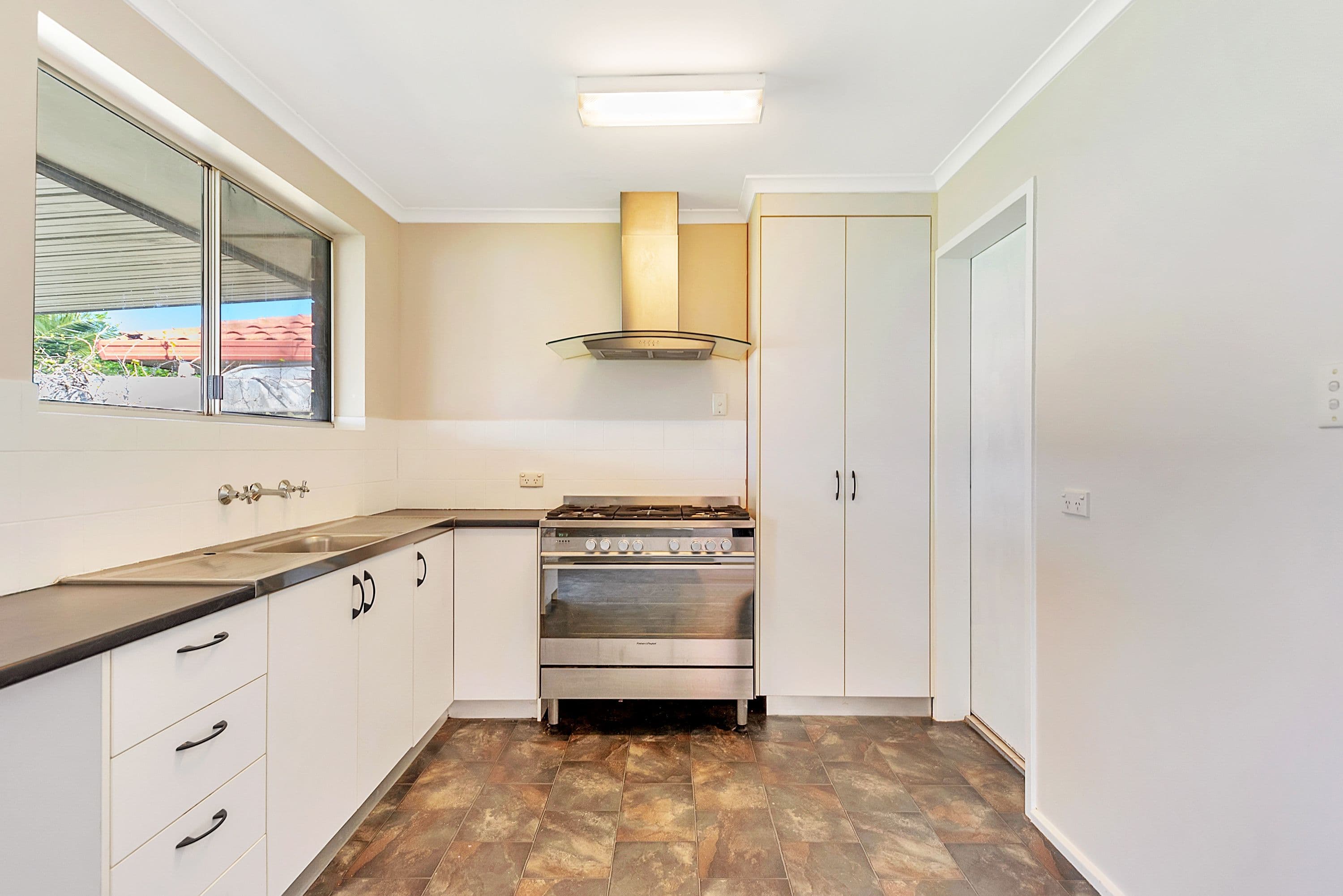 8 Alan Crescent, Burton SA 5110, Burton - Thumbnail 4