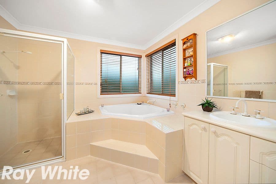 8 Millcroft Way, Beaumont Hills NSW 2155, Beaumont Hills - Thumbnail 4