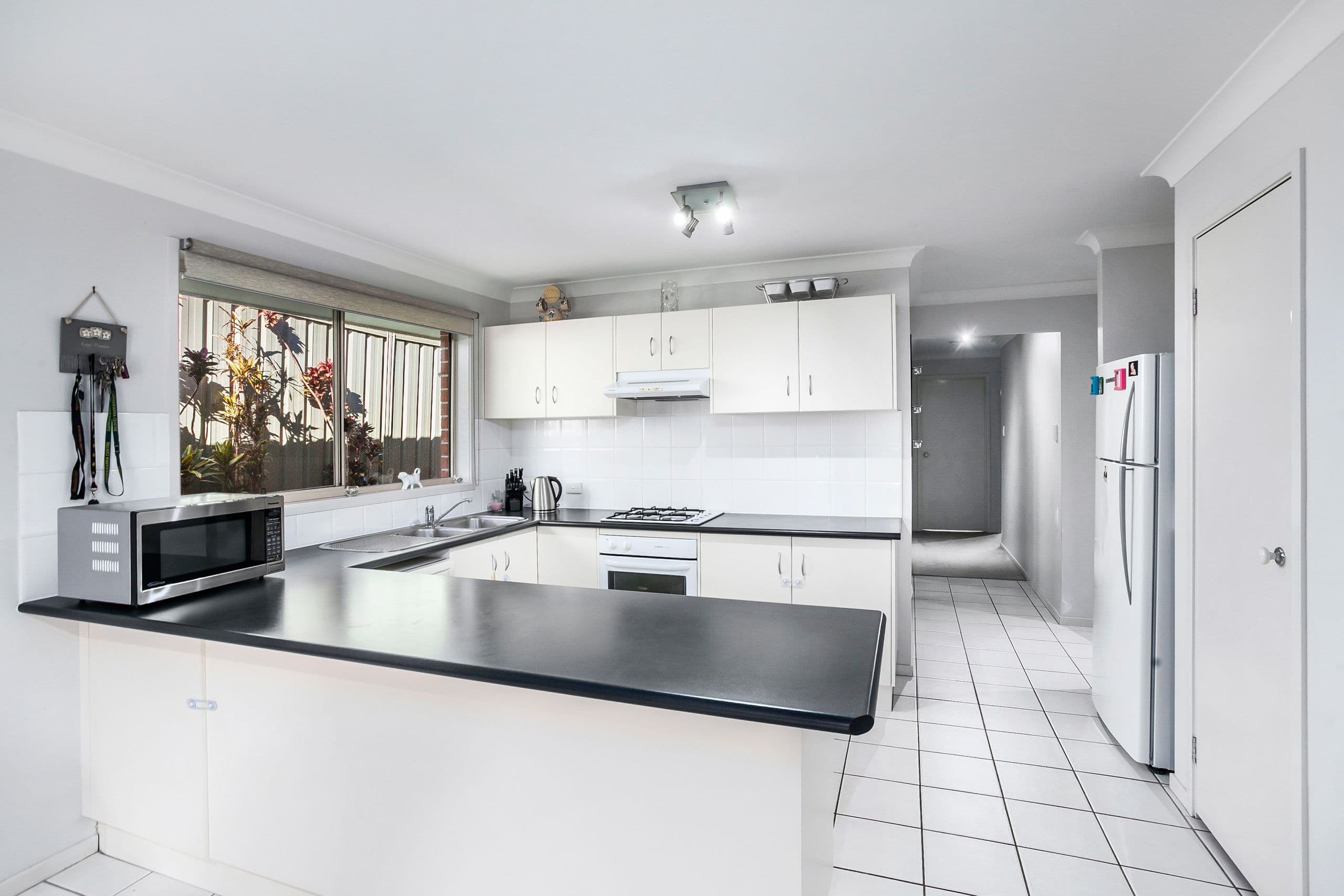 27 Mortlock Drive, Albion Park - Thumbnail 2