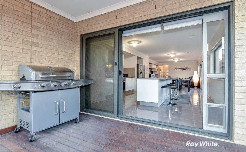 13 Rhinelander Close, Clyde North VIC 3978, Clyde North - Thumbnail 6