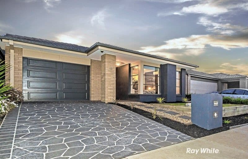 13 Rhinelander Close, Clyde North VIC 3978, Clyde North - Thumbnail 8