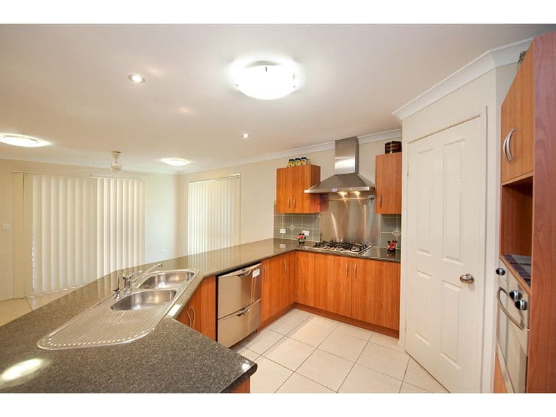 51 Sunset Drive, NORMAN GARDENS QLD 4701, Norman Gardens - Thumbnail 5