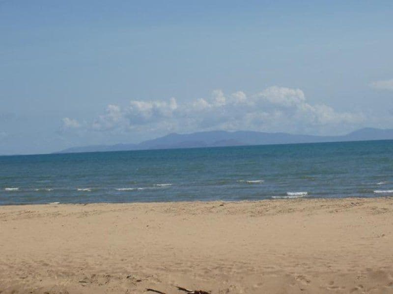 47 Esplanade, BALGAL BEACH QLD 4816, Balgal Beach - Thumbnail 7