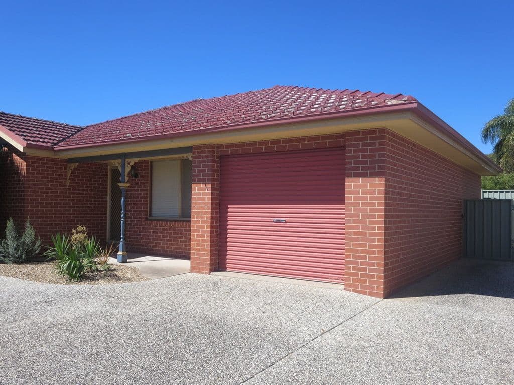 16 Keatinge Court, Lavington NSW 2641, Lavington - Image 1