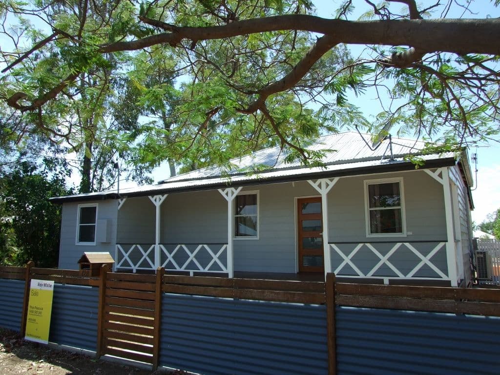 126 Crane Street, Longreach QLD 4730, Longreach - Image 1