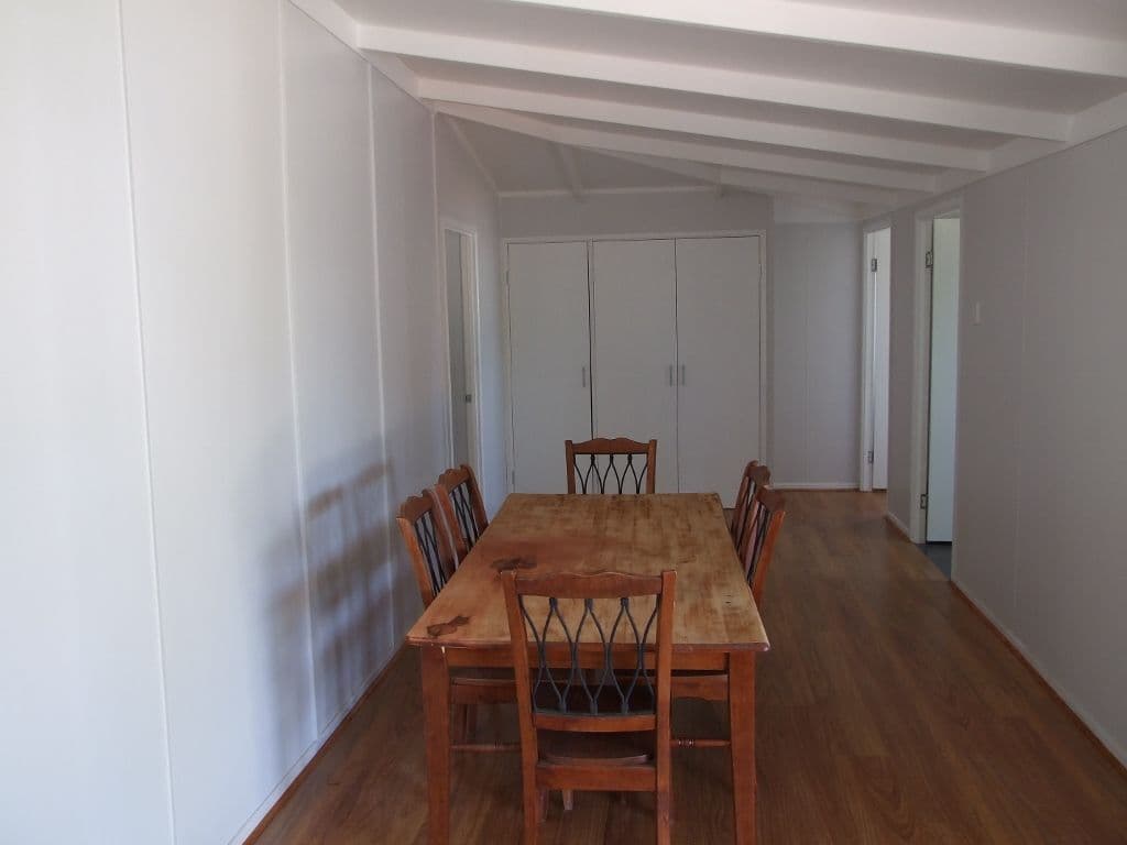126 Crane Street, Longreach QLD 4730, Longreach - Thumbnail 5
