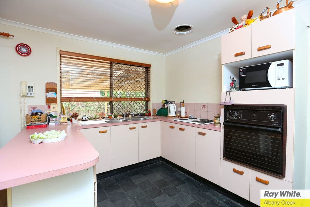3 Flamingo Drive, Albany Creek QLD 4035, Albany Creek - Thumbnail 3