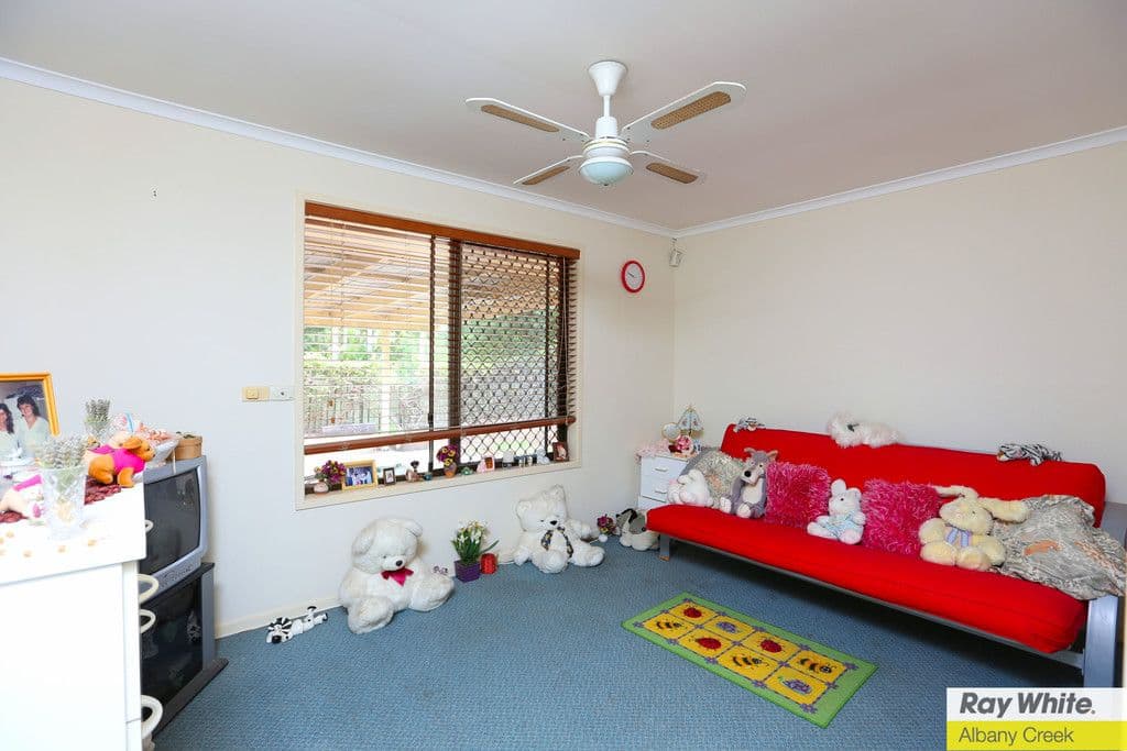 3 Flamingo Drive, Albany Creek QLD 4035, Albany Creek - Thumbnail 4