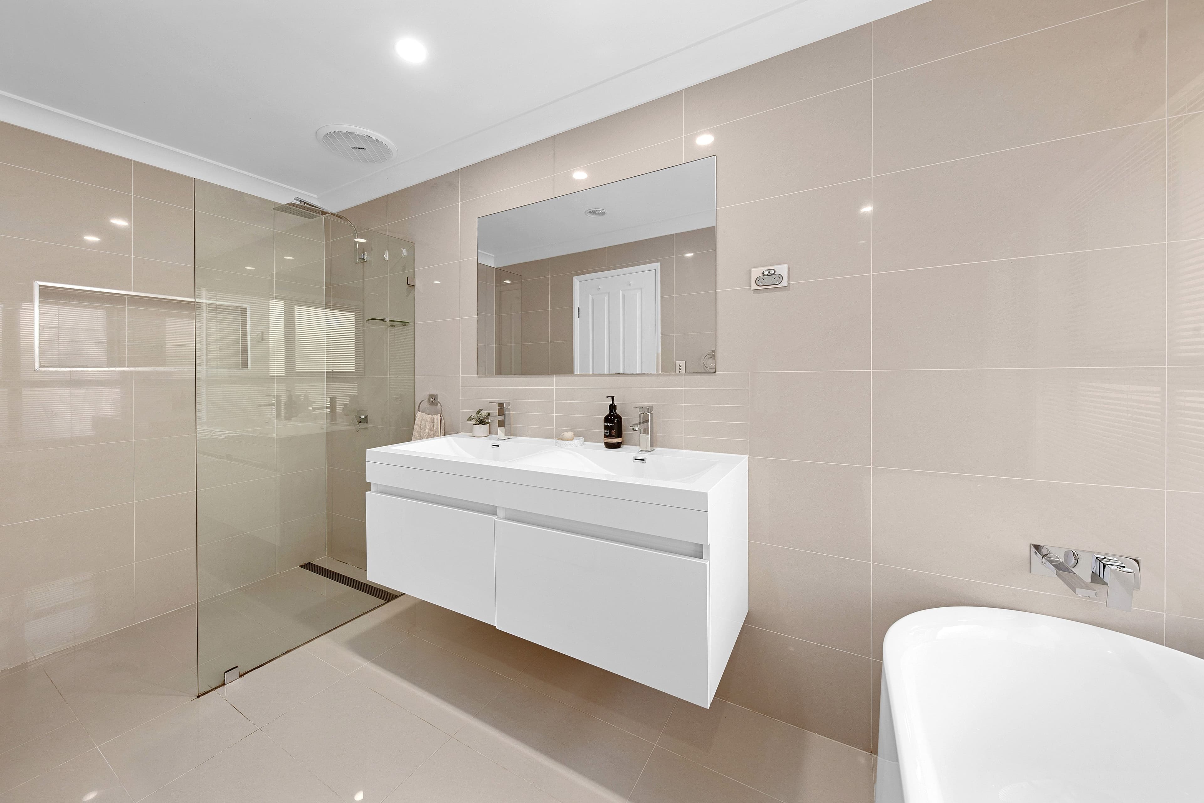 13 Emerson Place, Menai NSW 2234, Menai - Thumbnail 6