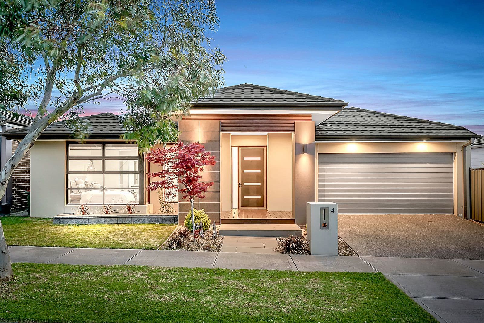 4 Hampstead Place, Craigieburn VIC 3064, Craigieburn - Image 1