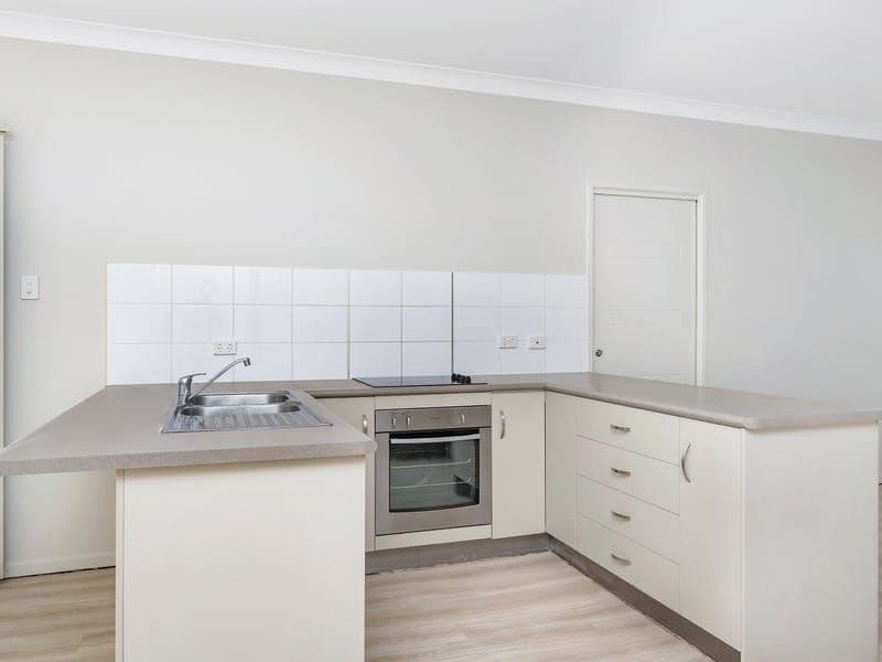 39 Medici Drive, Kelso QLD 4815, Kelso - Thumbnail 4