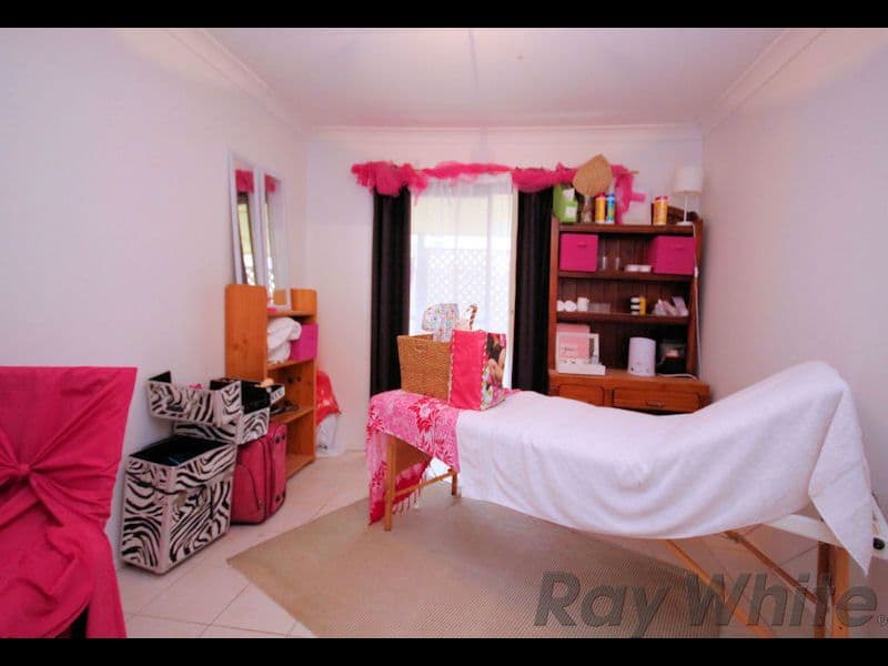 11 Hinton Street, Goodna QLD 4300, Goodna - Thumbnail 8