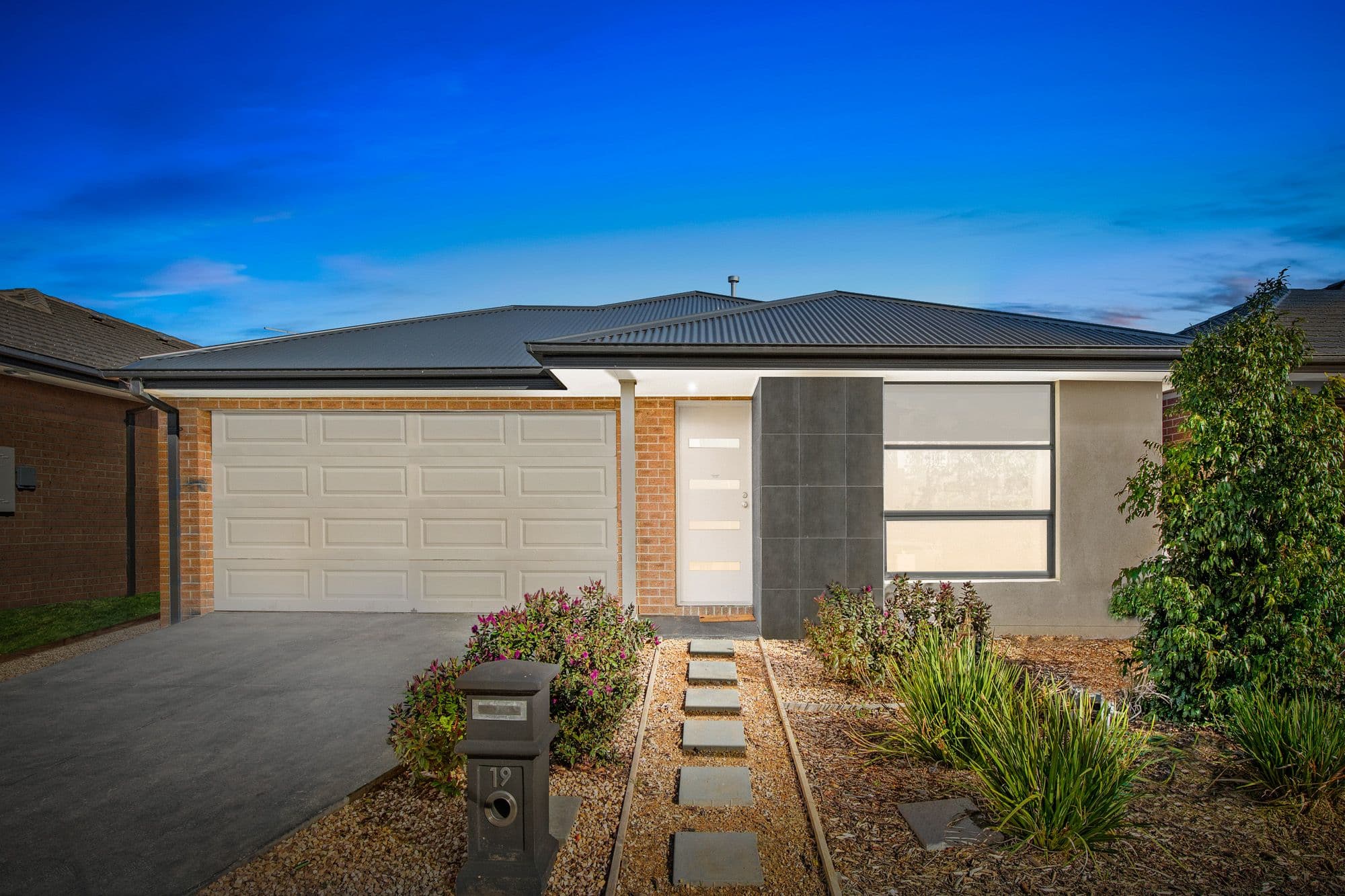 19 Tiverton Terrace, Werribee VIC 3030, Werribee - Image 1