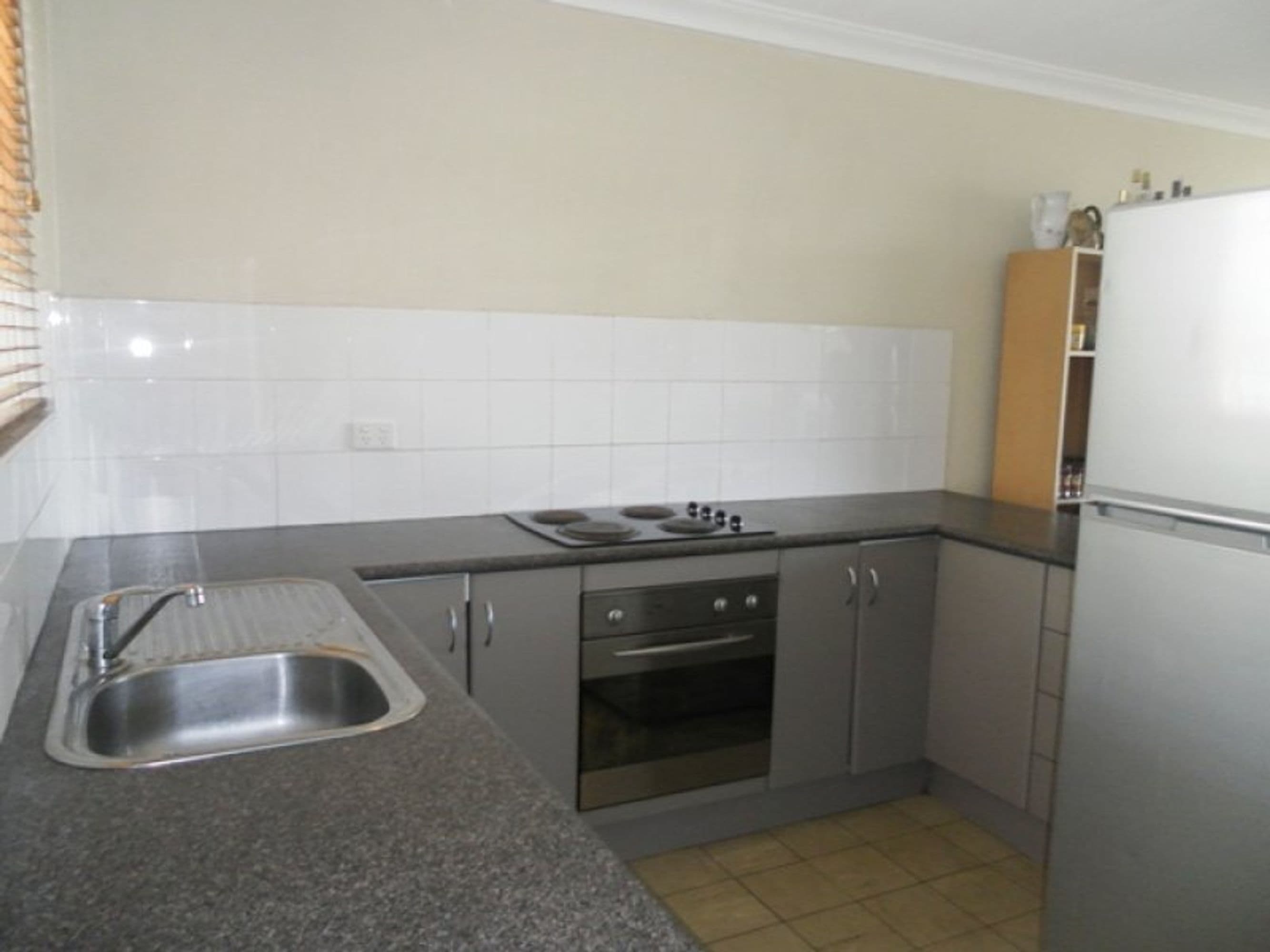 11/145 Cambridge Street, West Leederville - Thumbnail 2