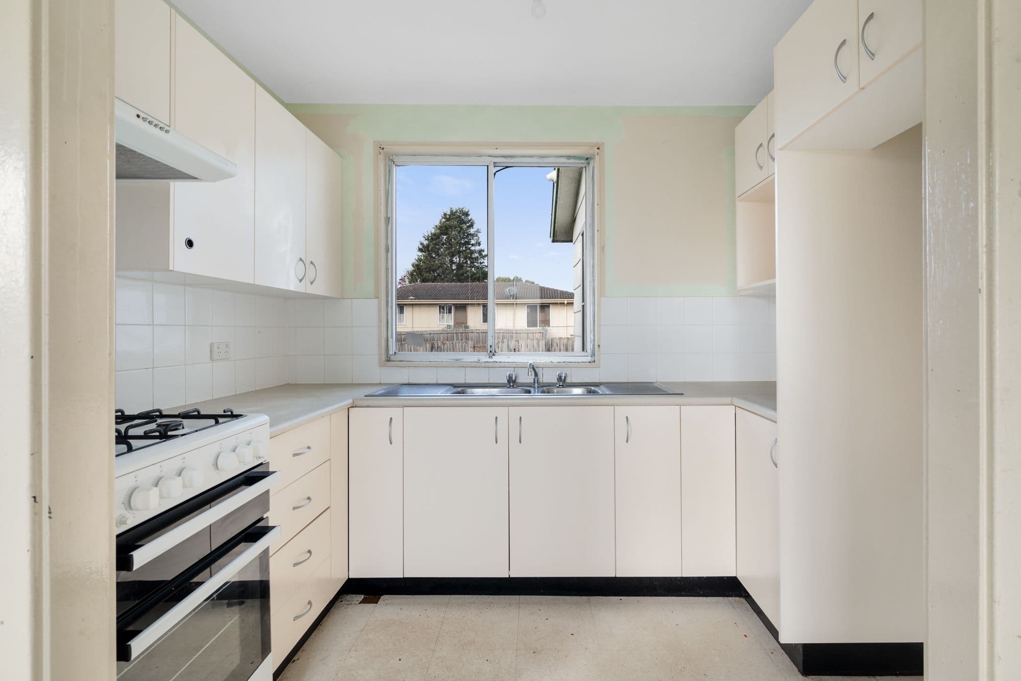 6 Mungadal Way, Airds NSW 2560, Airds - Thumbnail 8
