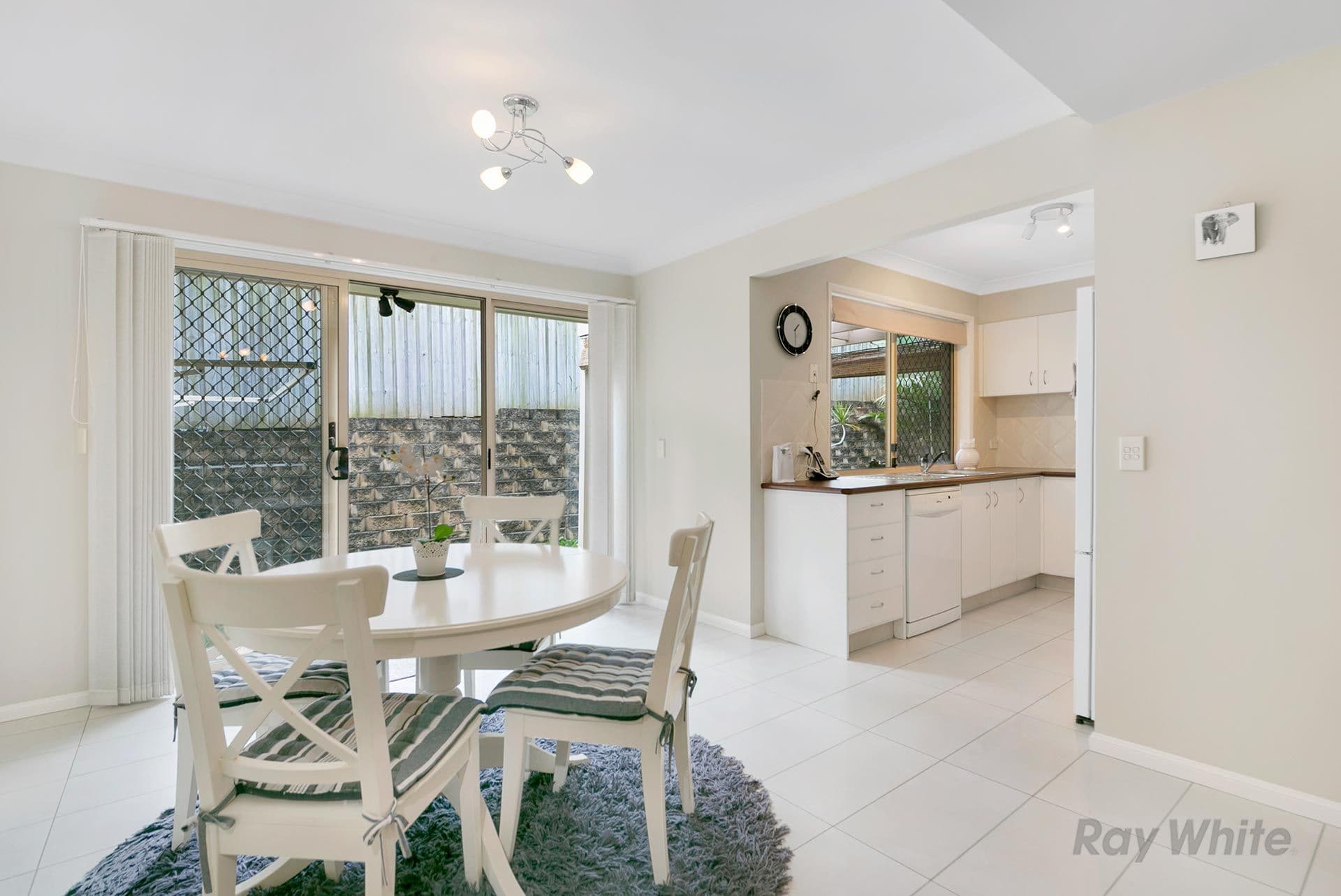 538 Warrigal Road, Eight Mile Plains QLD 4113, Eight Mile Plains - Thumbnail 2