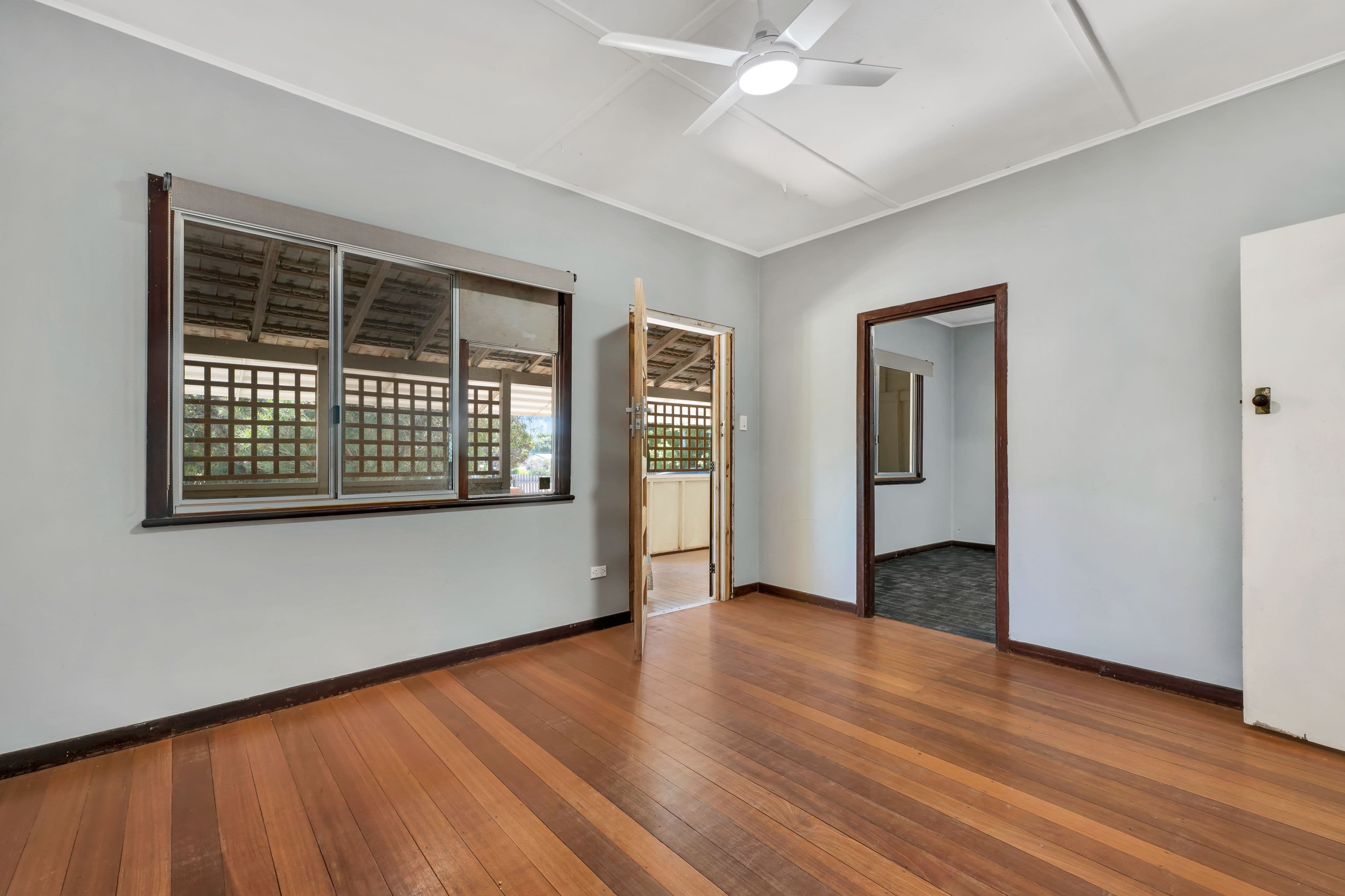 32 Dampier Street, Beachlands WA 6530, Beachlands - Thumbnail 3