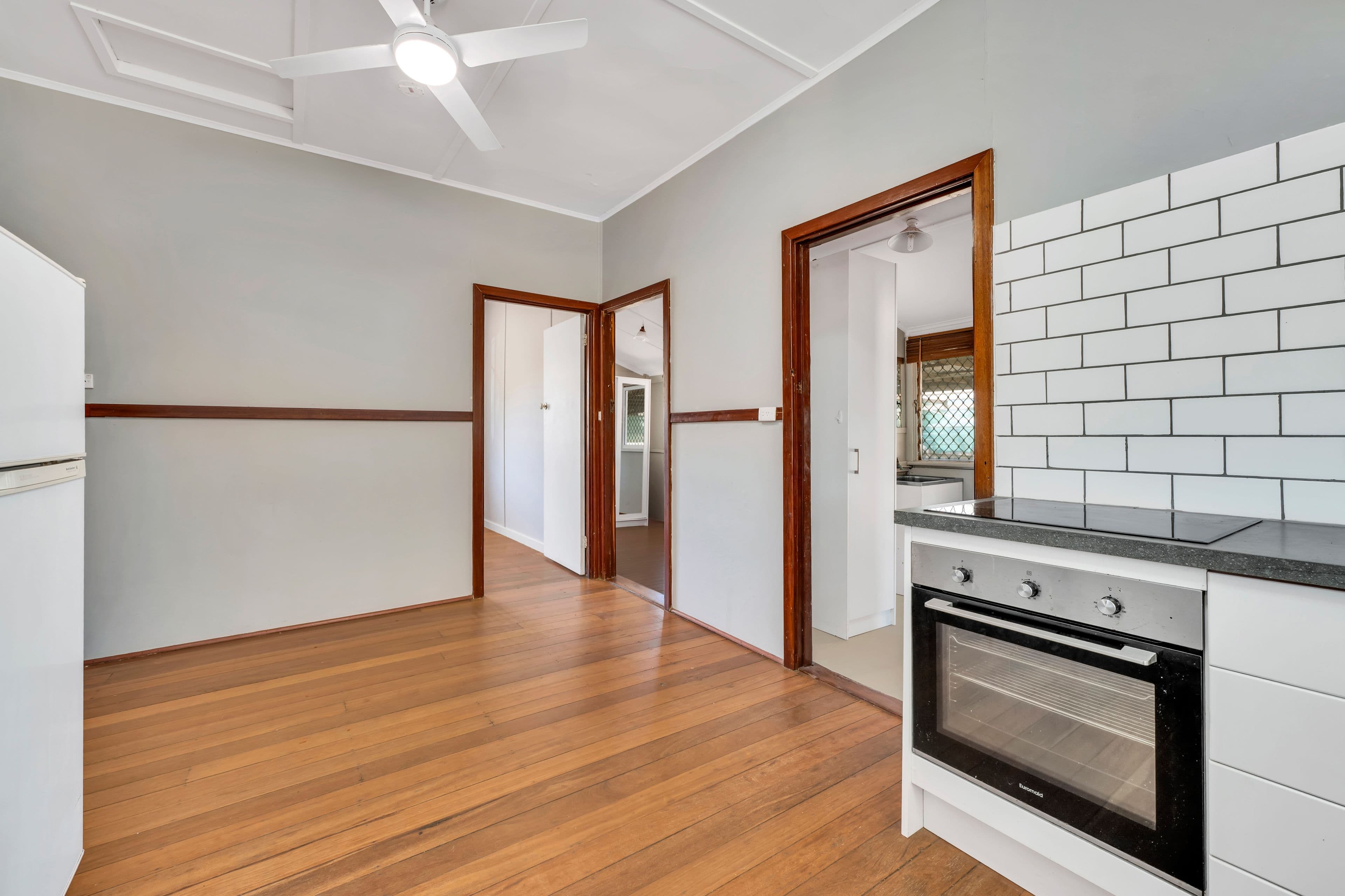 32 Dampier Street, Beachlands WA 6530, Beachlands - Thumbnail 7