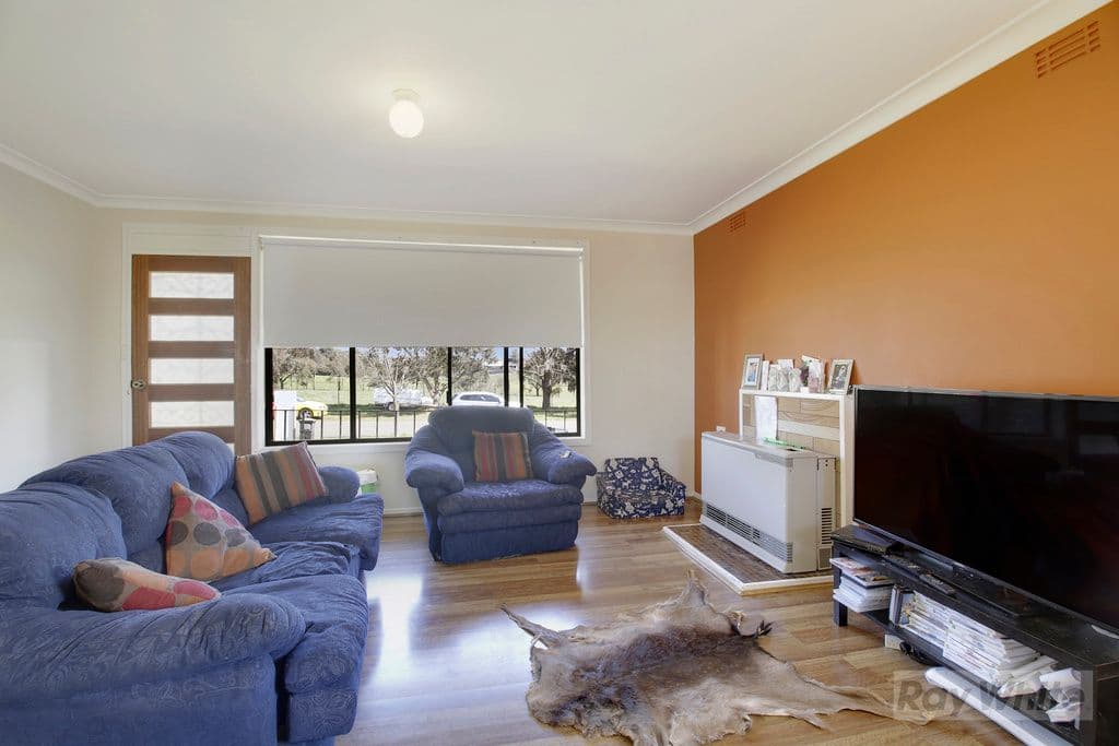 51 Hoskins Street, Goulburn - Thumbnail 2