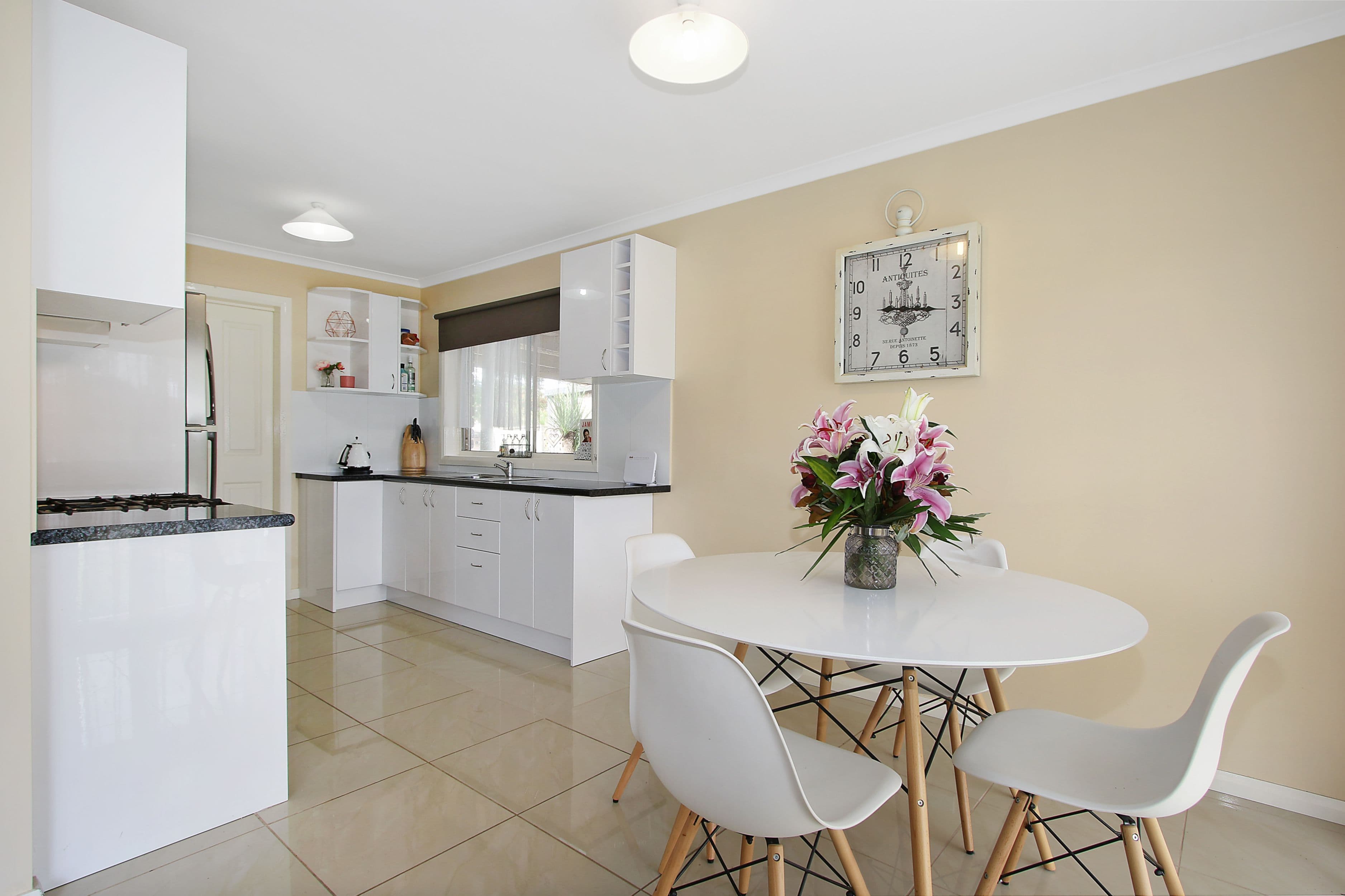 359 Douglas Road, Lavington - Thumbnail 6