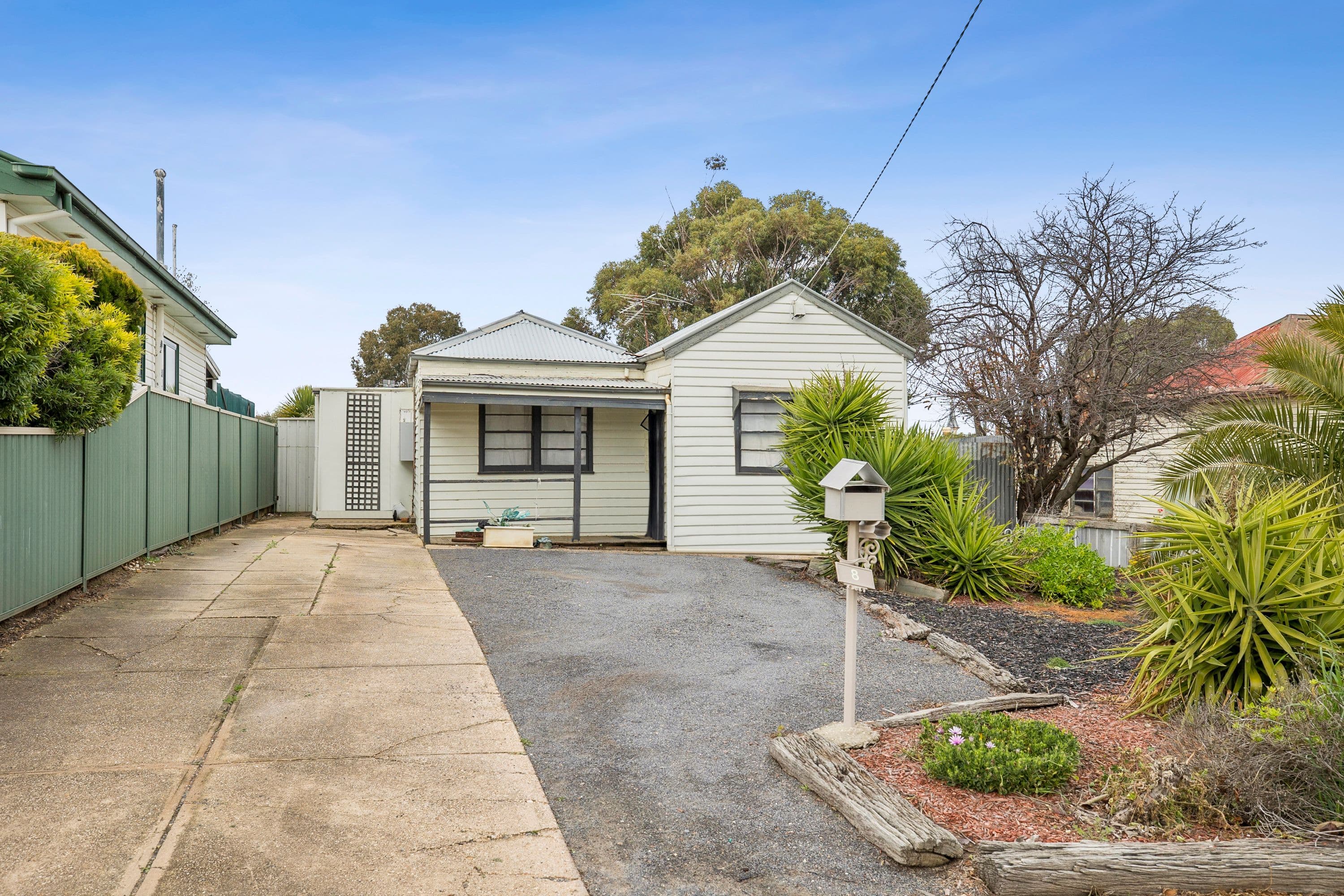 8 Houston Street, Stawell VIC 3380, Stawell - Image 1