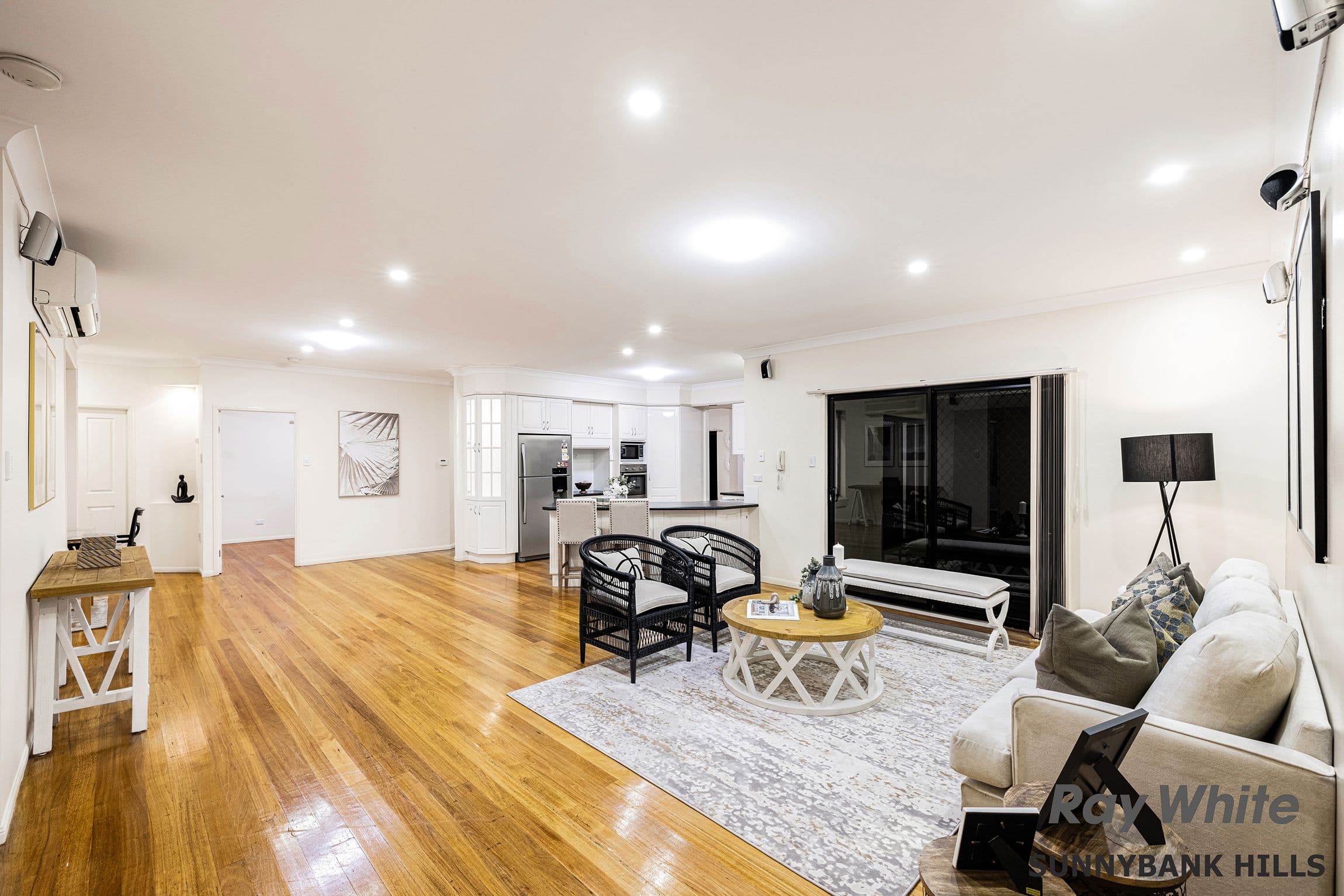 86 Juniper Circuit, Stretton QLD 4116, Stretton - Thumbnail 4