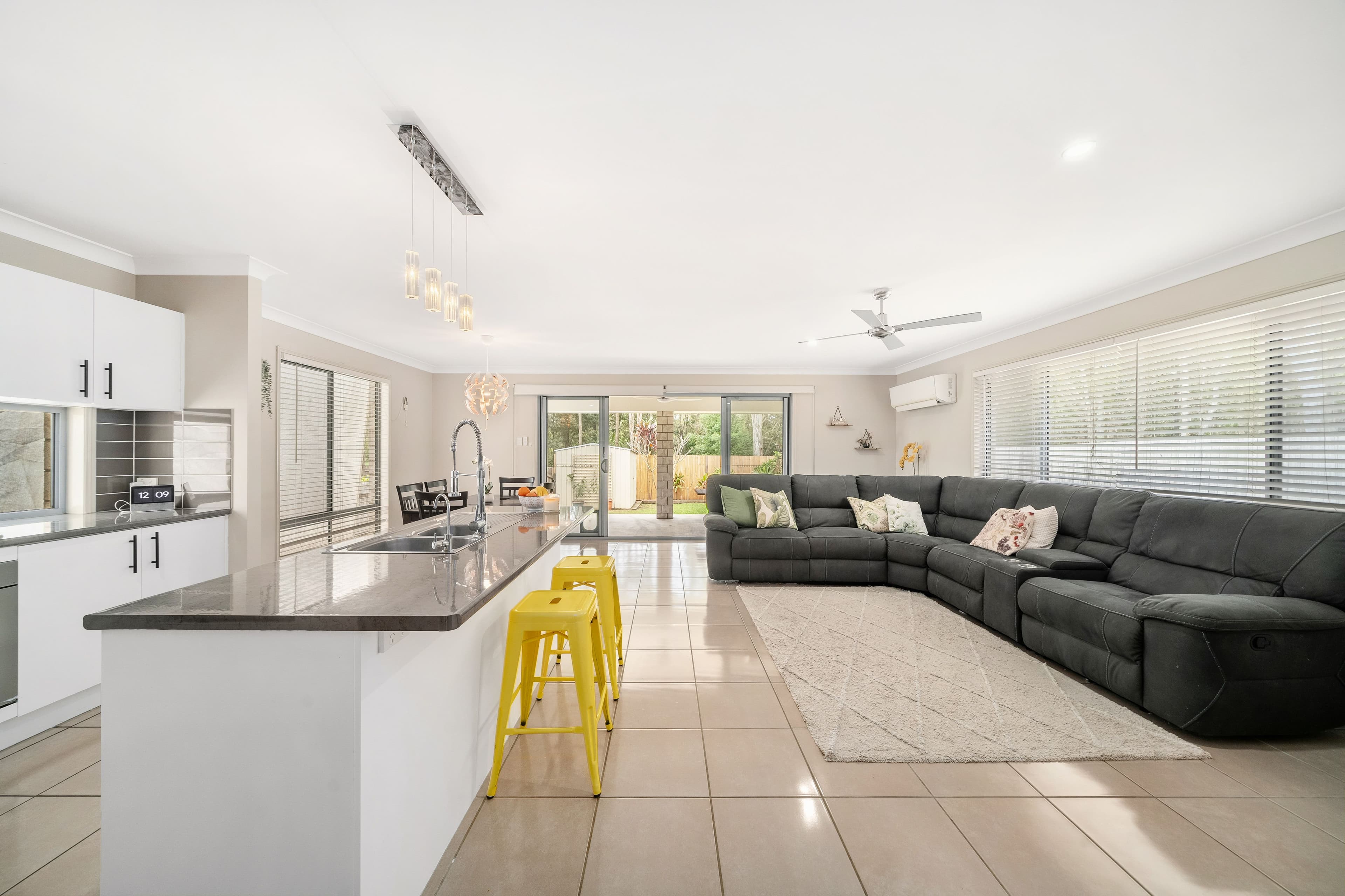 20 Murphy Street West, Kallangur QLD 4503, Kallangur - Thumbnail 2