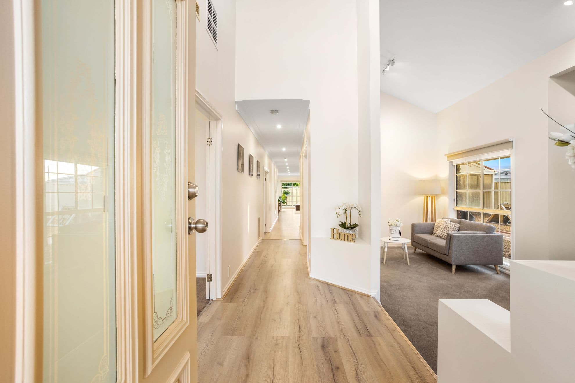3 Blake Close, Delahey VIC 3037, Delahey - Thumbnail 2