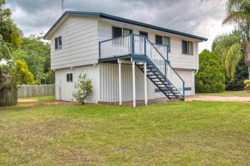 2 Sydney Street, BRASSALL QLD 4305, Brassall - Thumbnail 2