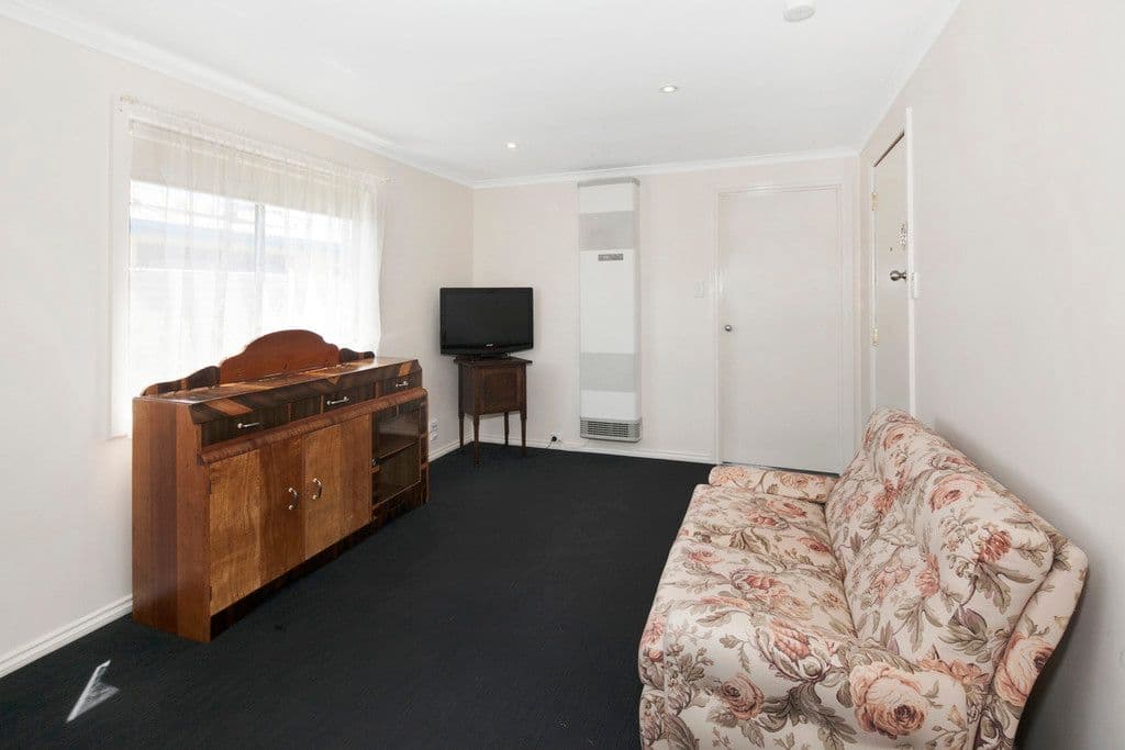 10 Albion Street, Sebastopol VIC 3356, Sebastopol - Thumbnail 2