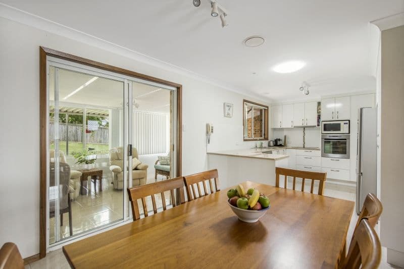 8 Carnation Close, Bateau Bay NSW 2261, Bateau Bay - Thumbnail 4