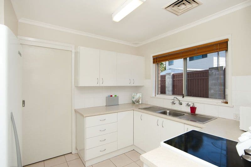 29 Henry Street, CHITTAWAY POINT NSW 2261, Chittaway Point - Thumbnail 7