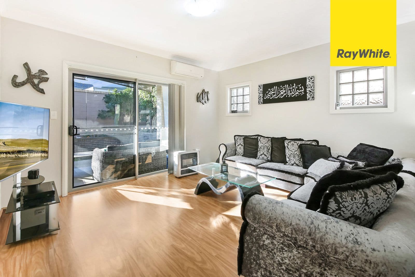 11-17 Broadarrow Road, Beverly Hills NSW 2209, Beverly Hills - Image 1