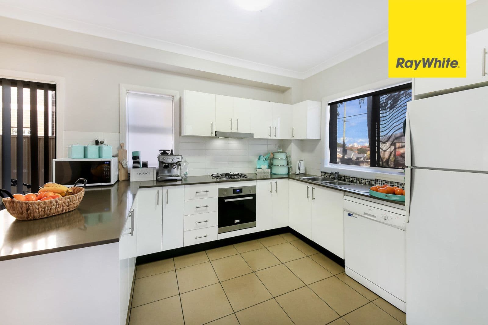 11-17 Broadarrow Road, Beverly Hills NSW 2209, Beverly Hills - Thumbnail 3