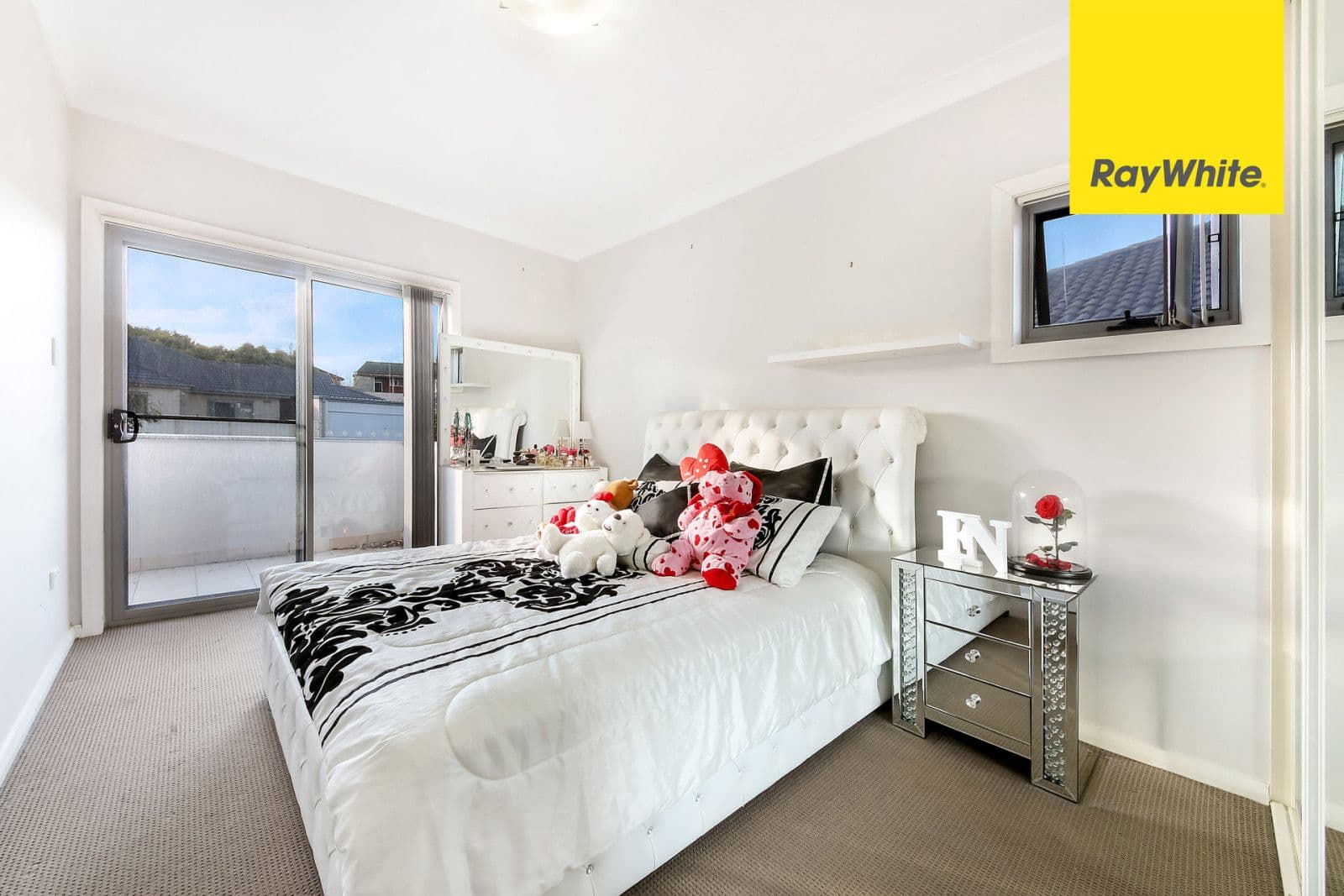 11-17 Broadarrow Road, Beverly Hills NSW 2209, Beverly Hills - Thumbnail 5