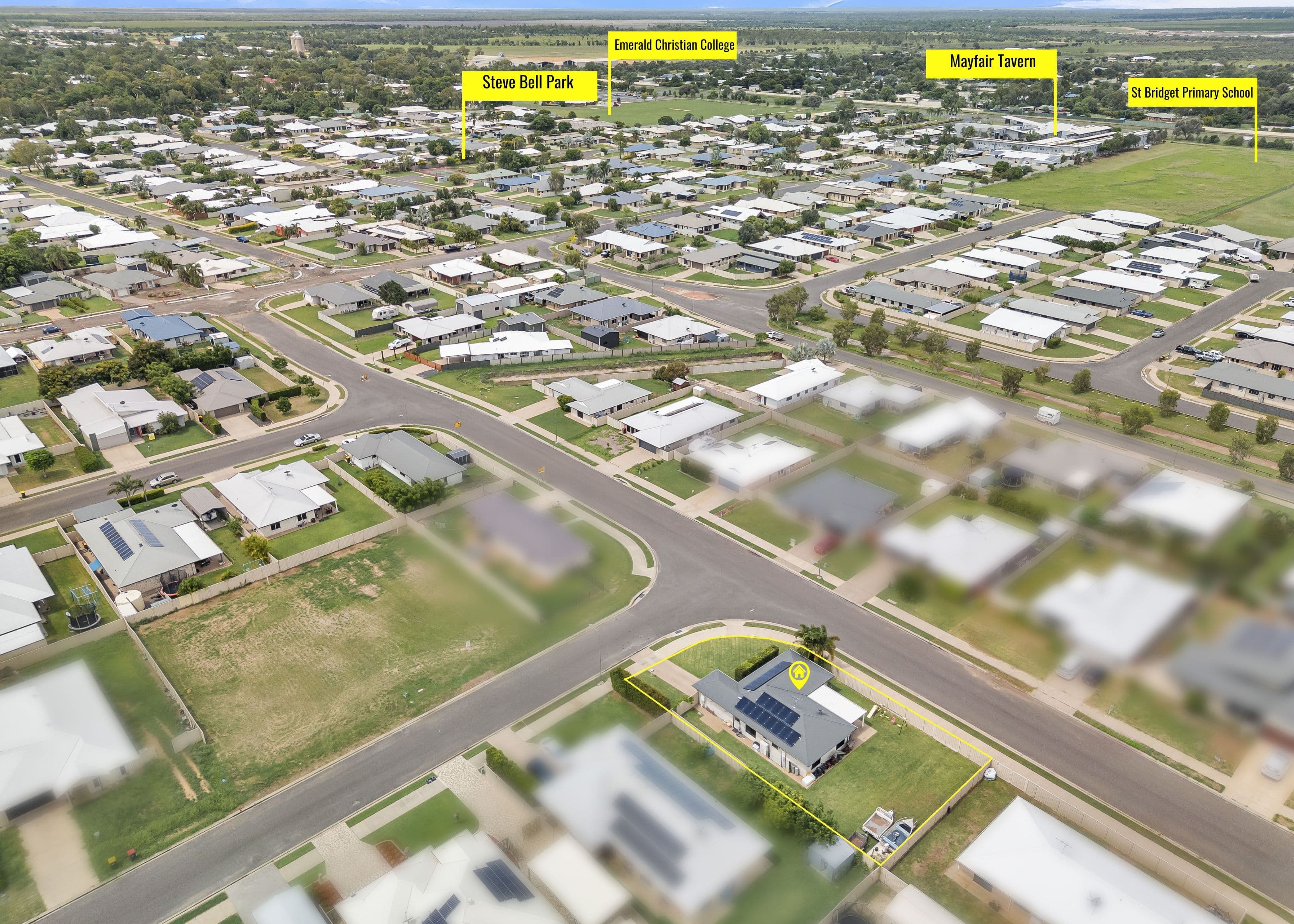 1 Reimers Street, Emerald QLD 4720, Emerald - Thumbnail 3