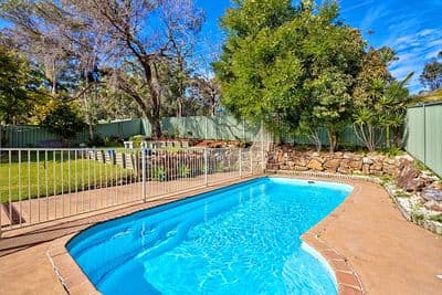 13 Cameron Crescent, KINCUMBER NSW 2251, Kincumber - Thumbnail 2