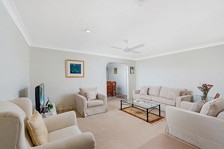 13 Cameron Crescent, KINCUMBER NSW 2251, Kincumber - Thumbnail 4